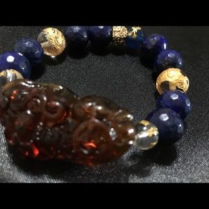 Lapis Lazuli gemstone bracelet